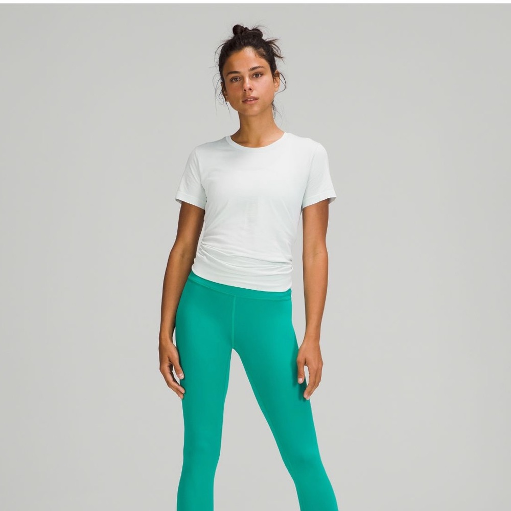 Lululemon Swifty Tshirt Size 8
